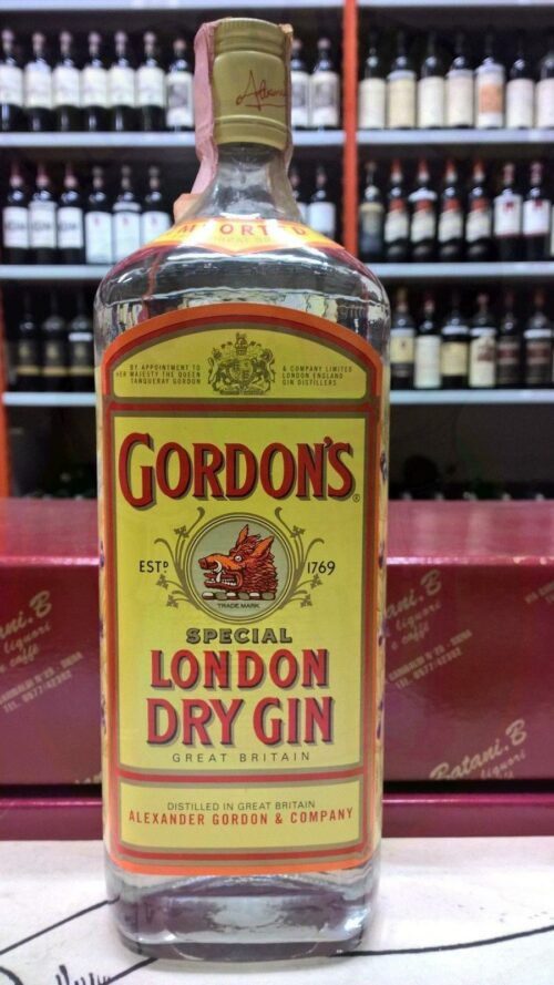 Gordon's gin Vintage Enoteca Batani Andrea Torrefazione bottiglie Siena