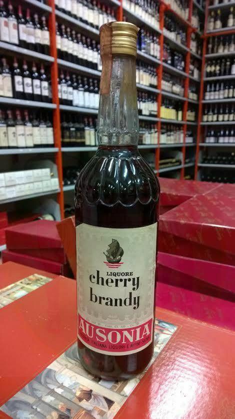 Cherry Brandy Ausonia VINTAGE Enoteca Batani Andrea Torrefazione bottiglie Siena