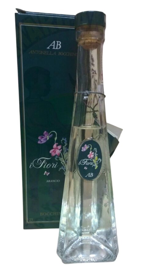 bottiglia di Bocchino Grappa ai Fiori d'Arancio bottiglia di Bocchino Grappa ai Fiori d'Arancio